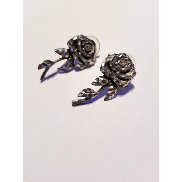 Pewter Roses Handmade Earrings Floral Post Drop Style SC407 - Picture 5 of 9